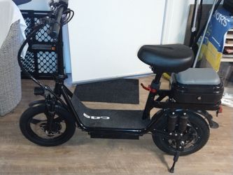 GQ8 E-Bike/Electric Scooter w/Seat