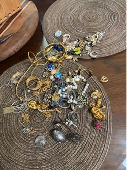 Bag of jewelry