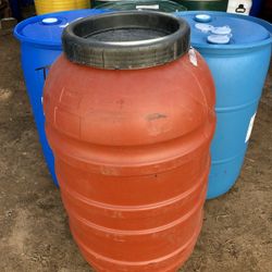 58 Gallon Plastic Removable Top Plastic Drums / Rain Barrels