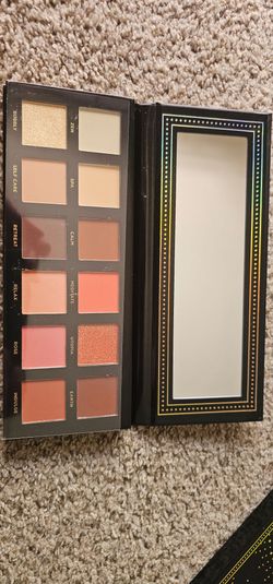 Ace Beaute Serenity Pressed Powder Eyeshadow Palette Shimmer Cruelty-Free 0.68oz