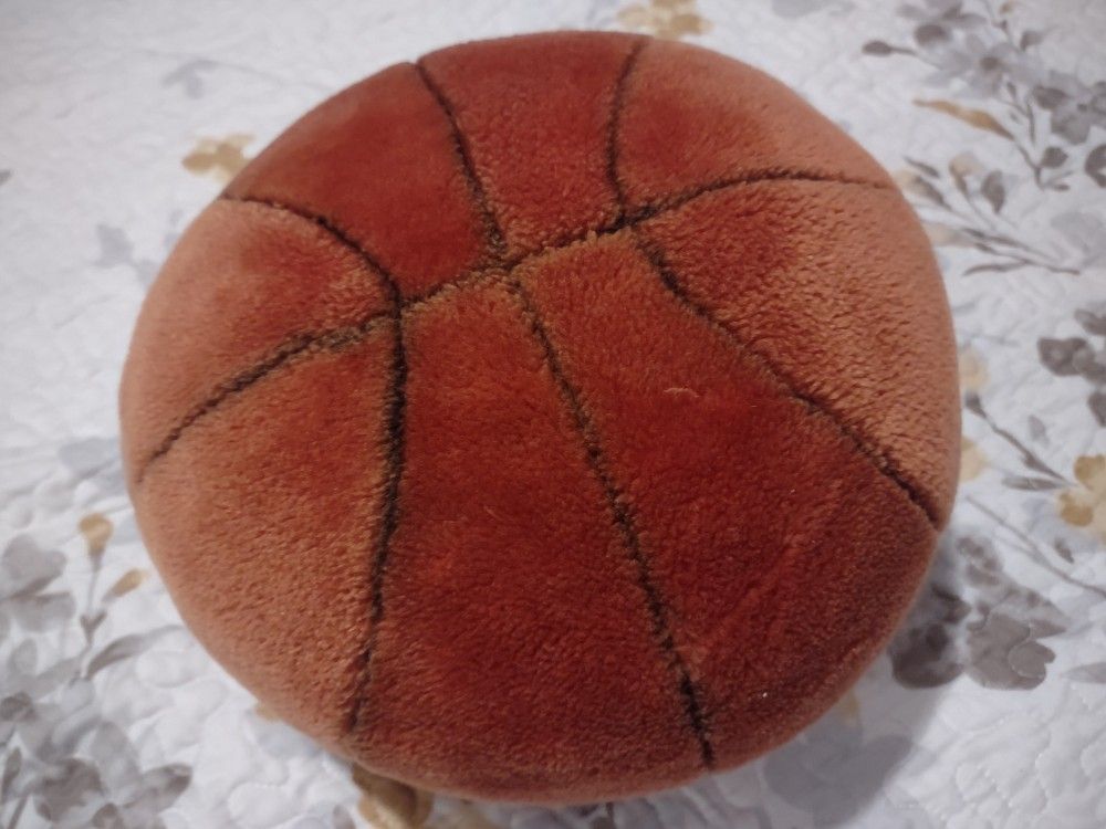 Large Stuffed 🧸 Basketball 🏀