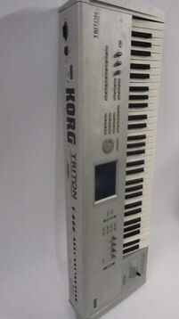 I Have A Korg Triton Production Keyboard / Mpc 5000 Beat Machine