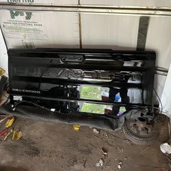 2019-2024 Chevy Silverado Tailgate 