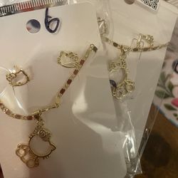 Hello kitty Necklace Set 