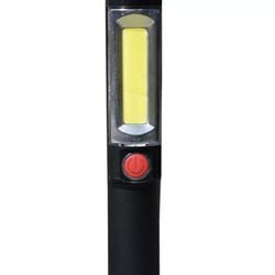 08-00602 5 Watt LED Flashlight w/Magnetic Base, Extendable Magnetic Rod, 450 Lumens