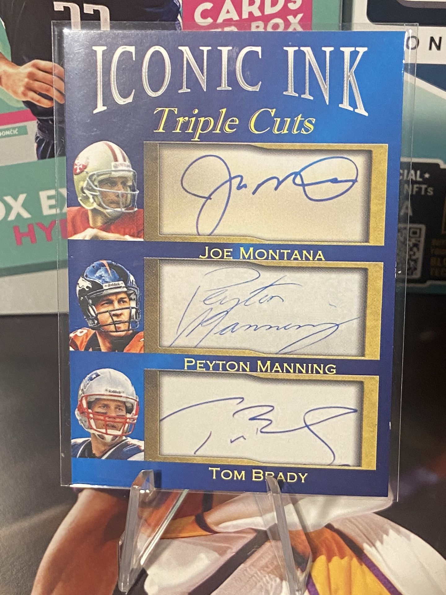Iconic Ink Triple Cuts Facsimile Auto Collectors Card