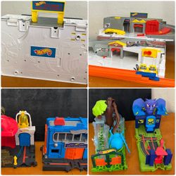 Hot Wheels Car Wash & Service Station Sto-N-Go Playset & Hot Wheels City Bat Manor Attack Playset & Spider Park Attack Playset & Hot Wheels City Downt