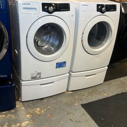Samsung Washer And Dryer $699