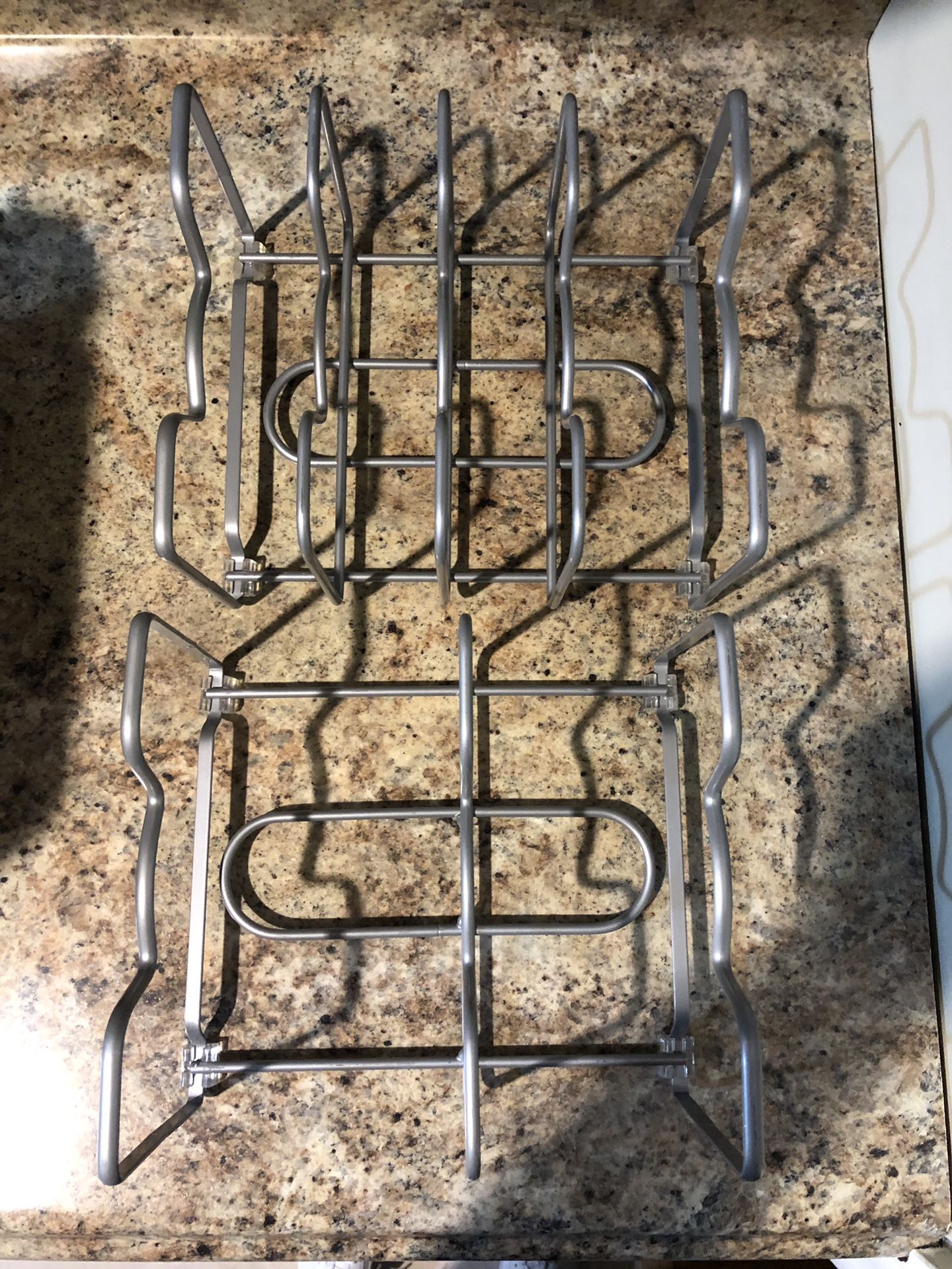 Kitchen cabinet organizer rack