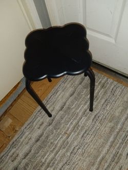 Black Cloud Shape Side Table