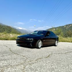 2001 BMW E39 540i 