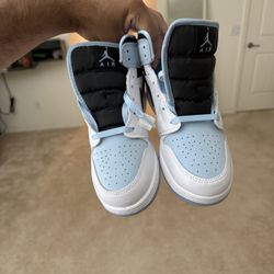 AirJordan 1 mid SE (GS)