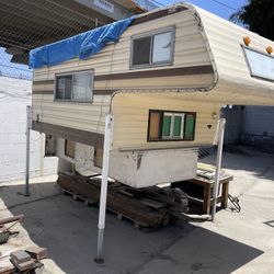 Truck Camper Sixpack 
