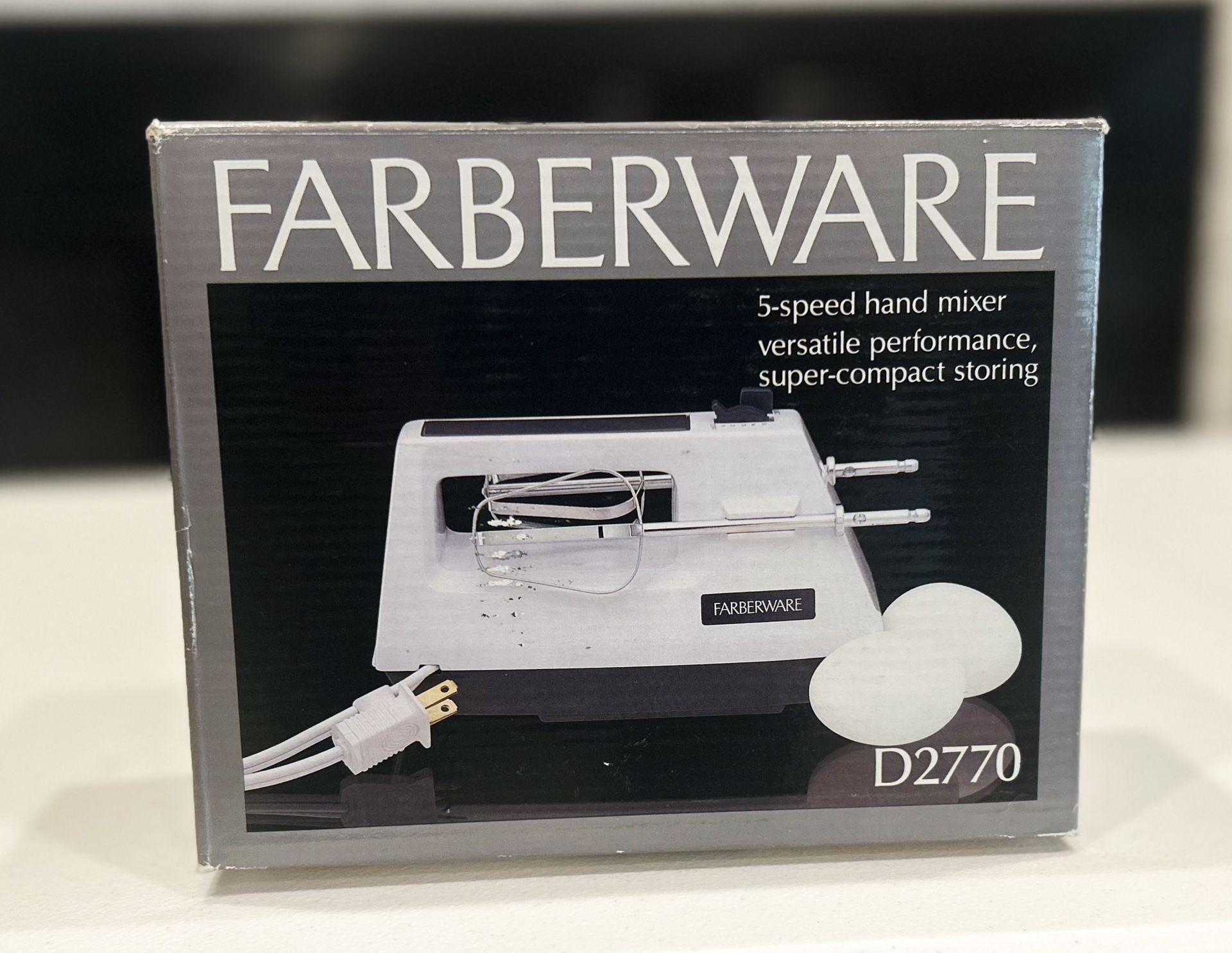 NEW! 5 Speed Hand Mixer