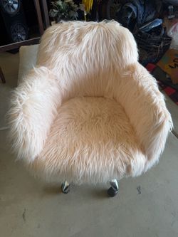 Faux Fur Accent Chair with Casters