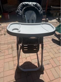 Graco High Chair – Clean, Sturdy & Ready for Mealtime! 👶🍽️