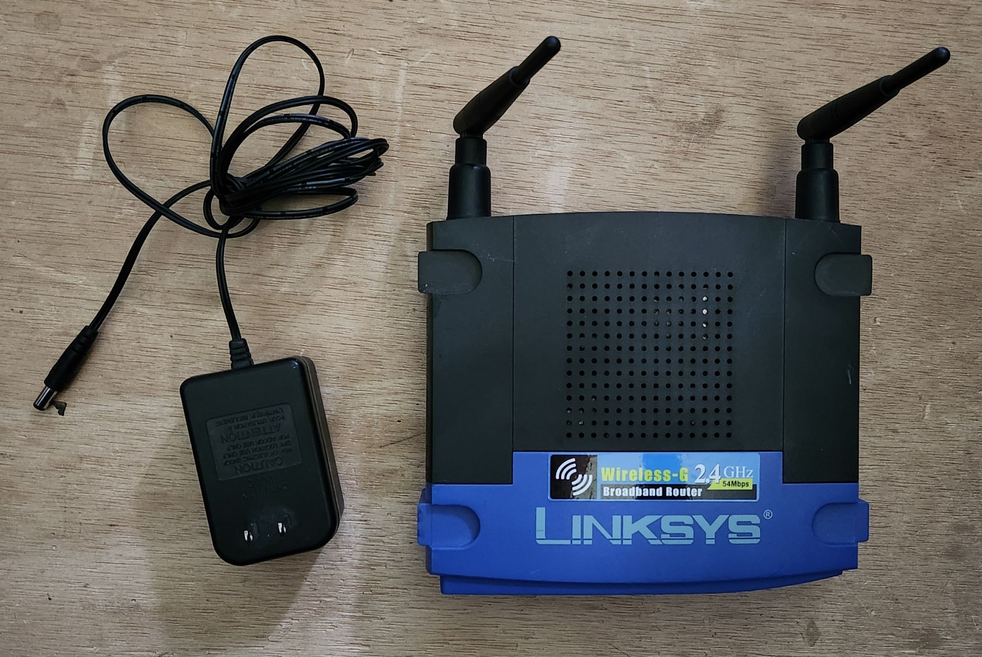 Linksys Wireless G broadband router WRT54G 2.4GHZ