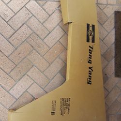 Jeep driver side fender.