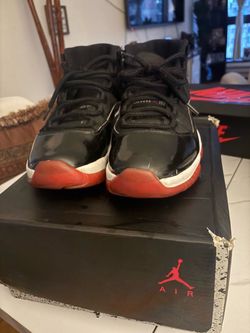 Men Jordan size 11 1/2