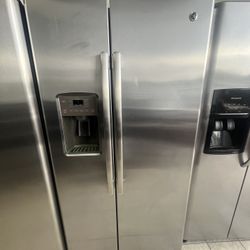 Refrigerator GE 36”