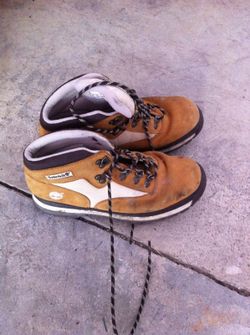 Timberlands size 4