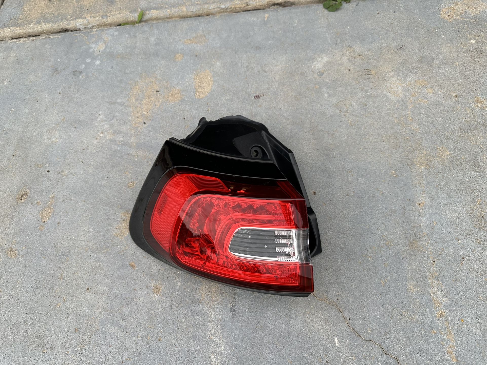 Jeep Cherokee Tail Light 2014 - 2018, OEM Original Jeep Part, Jeep Cherokee Tailight, Driver Side 