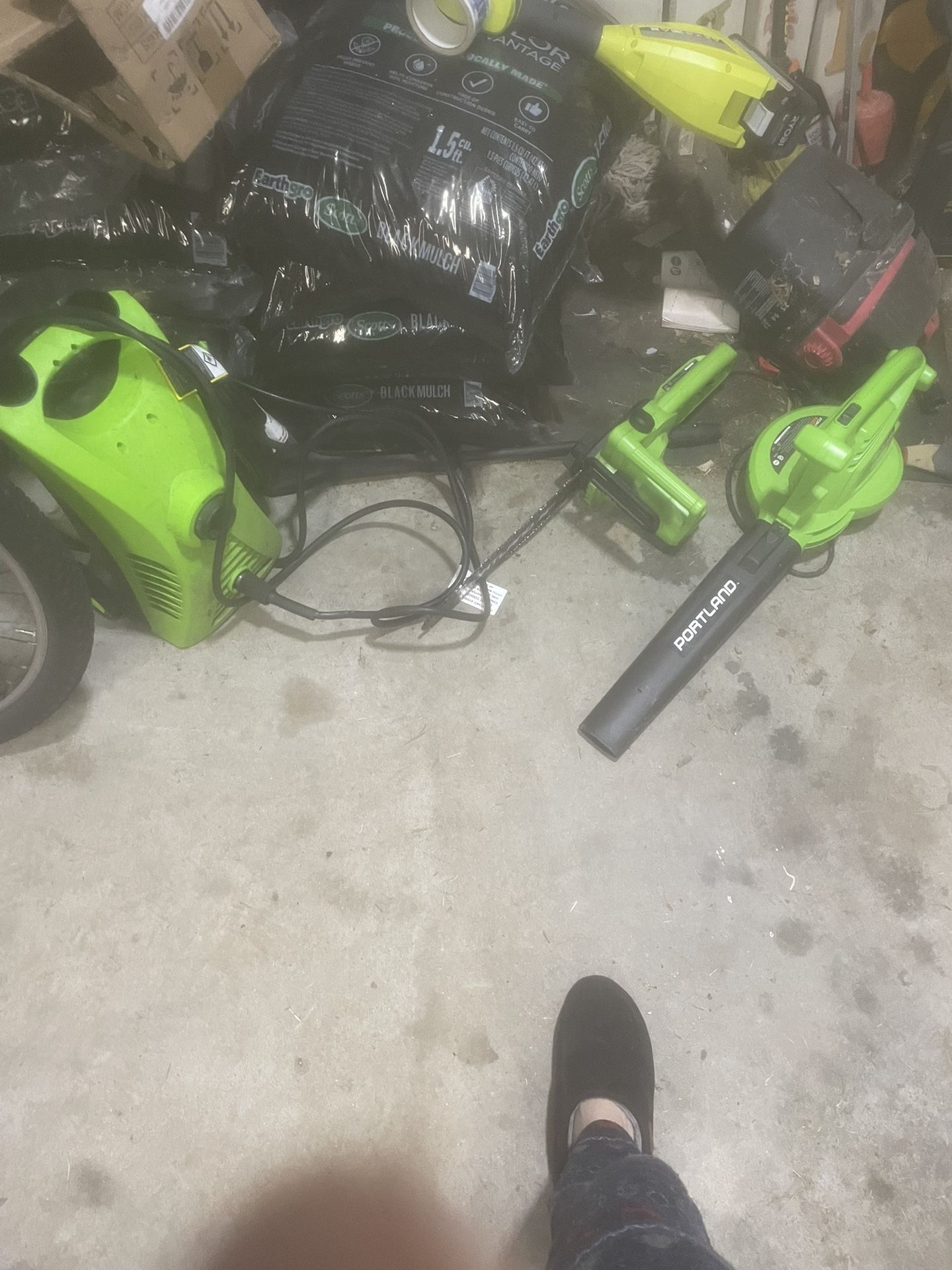 Power Washer Leaf Blower And Chain Saw Set