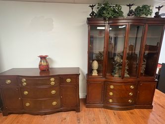 Drexel Travis Court Mahogany Buffet & China Cabinet Set