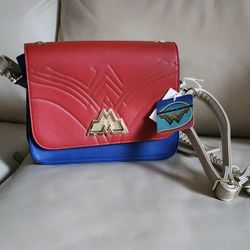 Loungefly Wonder Women 2020 Blue And Red Shoulder Bag Elegant Accessory For Any Occasion. 
