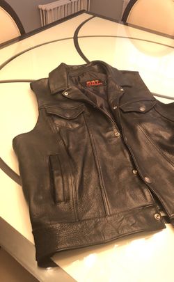 Size 4XL leather vest
