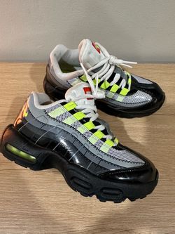 Nike Air Max 95 Sneakers x LEGO