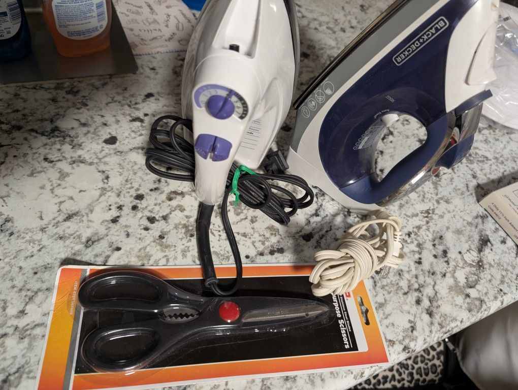 2 Black&Decker Steamer Irons & Pair of Gordon Multipurpose Scissors