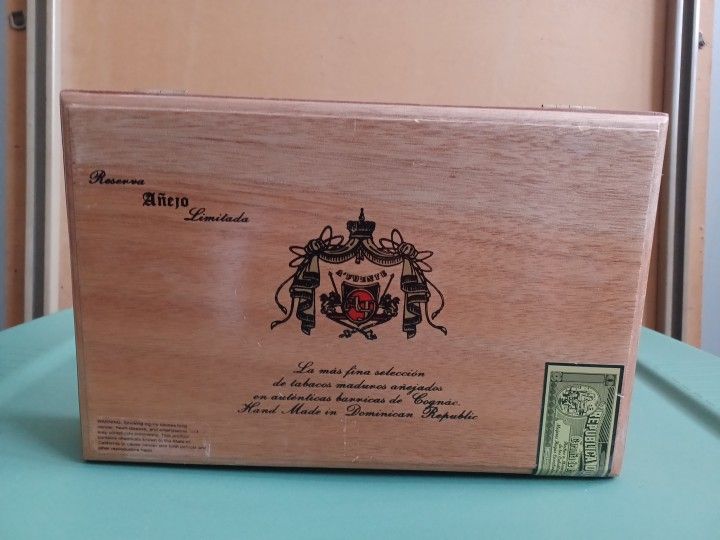 Wood Cigar Box