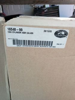 Screaming eagle cylinder assembly silver part number 16548-99