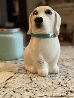 RARE The Pioneer Woman Lucy Cookie Jar, White