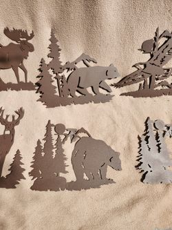 Wall art decor, 6 small metal rustic frames, $5 Each 