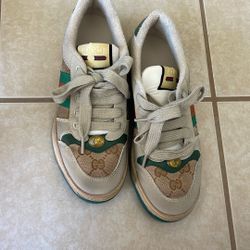 GUCCI Fashion Shoes Size 6.5W