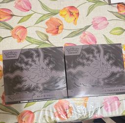Pokémon TCG Mega Evolution Pitch Black Pokémon Center Elite Trainer Box