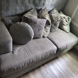 Sectional sofa 