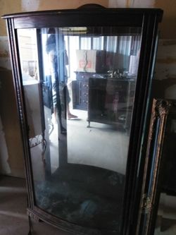 Display Cabinet w/ Shelves Cherry/Vintage