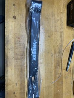 Husky Pry Bar
