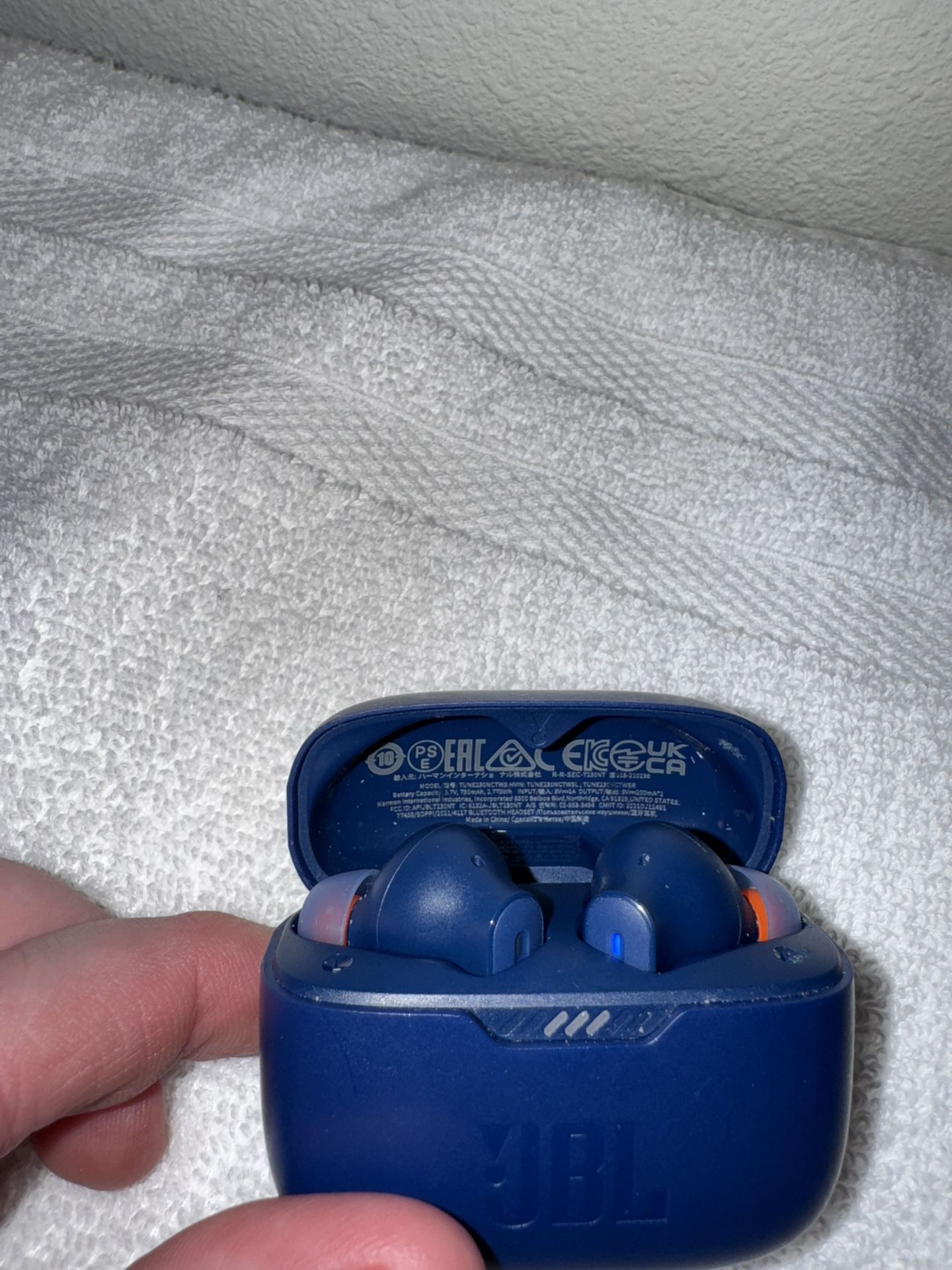 JBL Earbuds