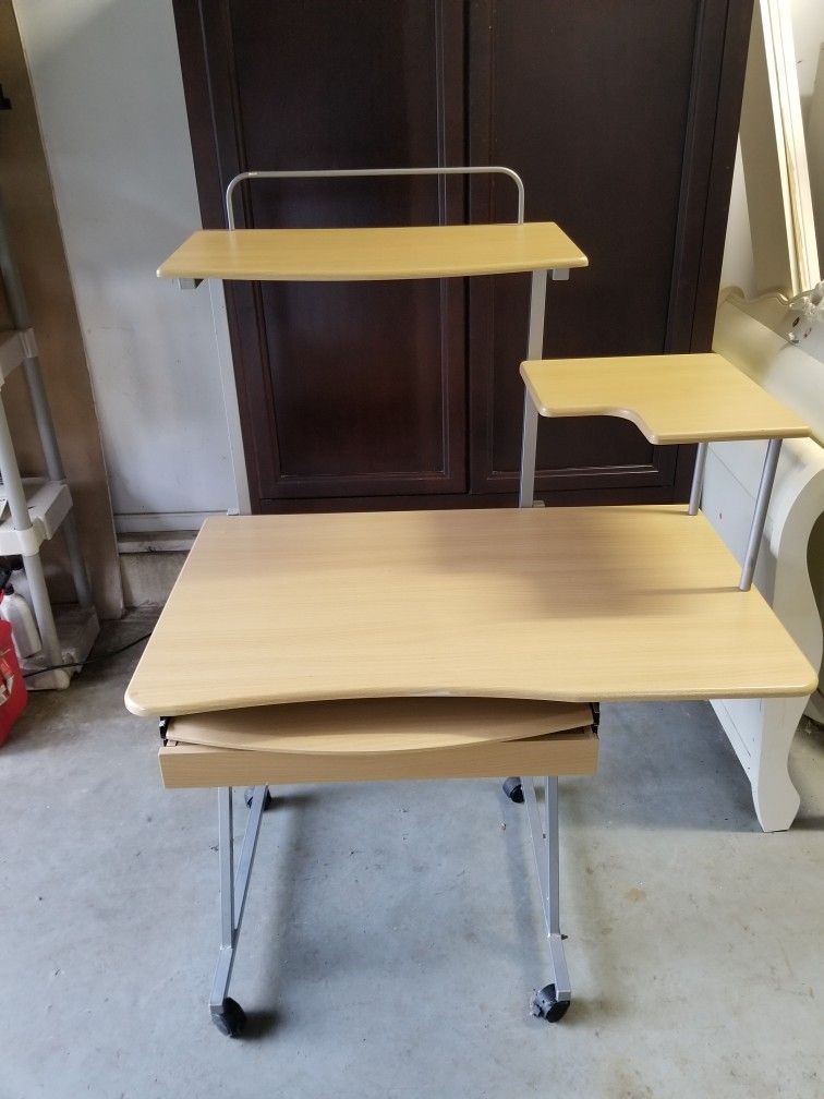 Small Desk