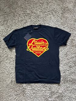 Lv shirt size small