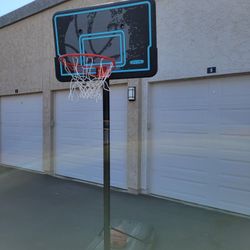 basketball hoop