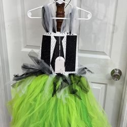 New Child Beetlejuice Costume Size 8-9 Yo Just $5