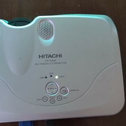 Hitachi Projector 