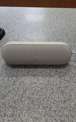 Beats Pill Portable Bluetooth Speaker A3211