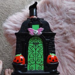 New Halloween Soap Holder With Soap Bath And Body Works