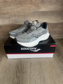 Saucony Tempus Women’s Running Shoes - 7.5 Wide (1D)